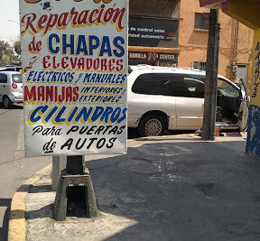 La chapa de Oro | Servicio de Cerrajero en Venustiano Carranza, Ciudad de México 1 La chapa de Oro | Servicio de Cerrajero en Venustiano Carranza, Ciudad de México